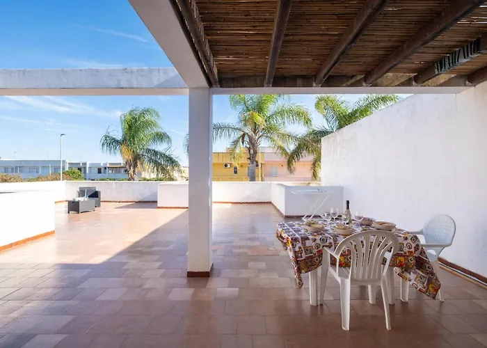Coastal Chic Rooftop Vista Mare San Foca